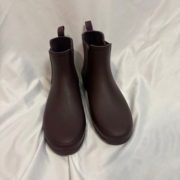 Hunter Dark Purple Chelsea Rain Ankle Boots Size 7 - Picture 2 of 7
